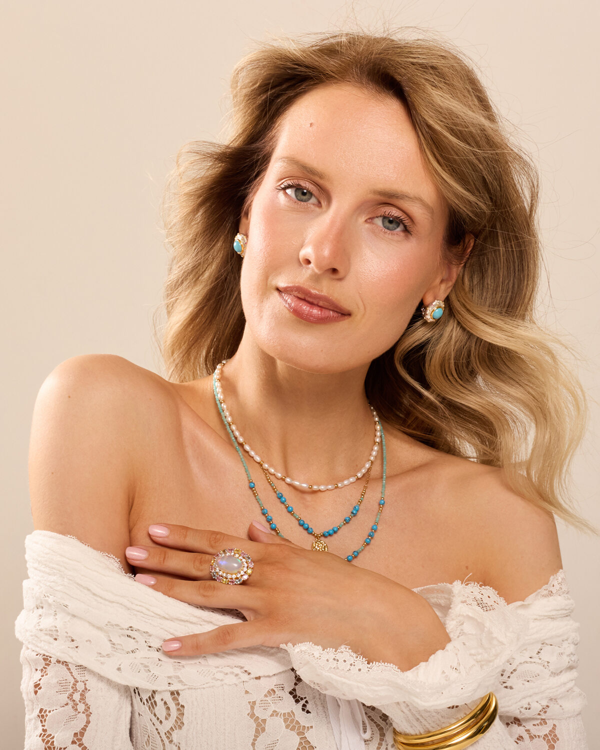 Весна восхищает