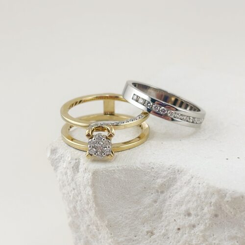 Кольцо с бриллиантами из золота 585 пробы