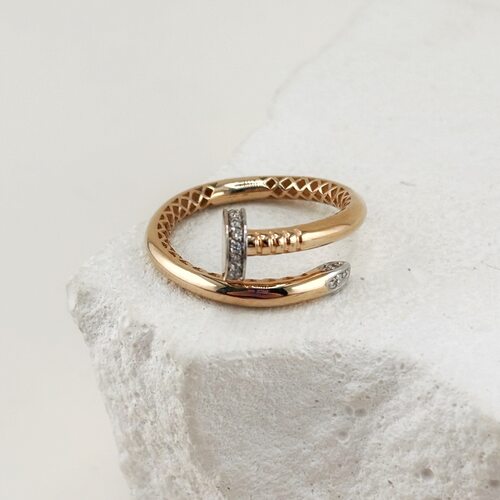 Кольцо "Гвоздь" с бриллиантами из золота 585 пробы