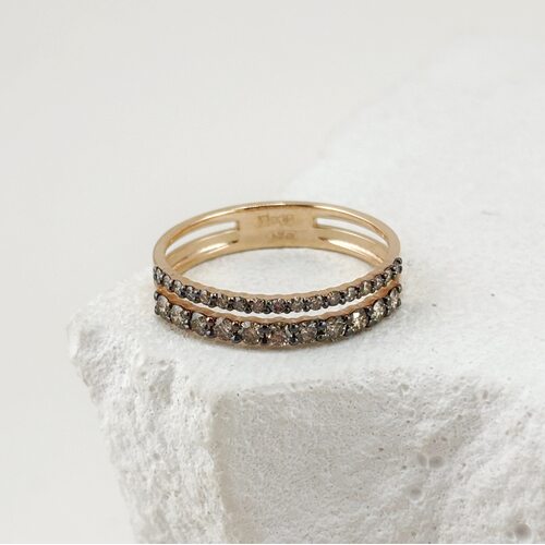 Кольцо с коньячными бриллиантами из золота 585 пробы