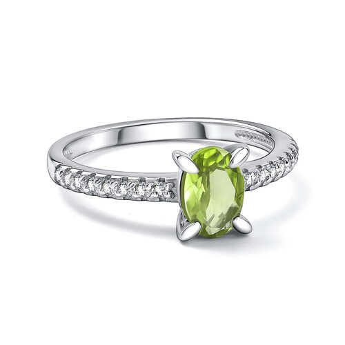 Кольцо с хризолитом и фианитами из серебра 925 пробы