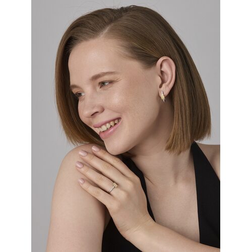 Кольцо с бриллианитом и фианитами из серебра 925 пробы