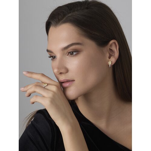 Кольцо с бриллианитом из серебра 925 пробы