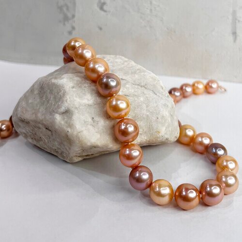 Бусы с жемчугом из золота 585 пробы