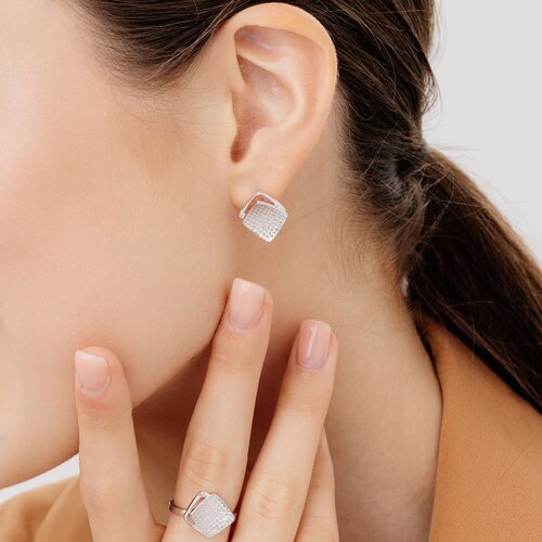 Серьги с бриллиантами из серебра 925 пробы