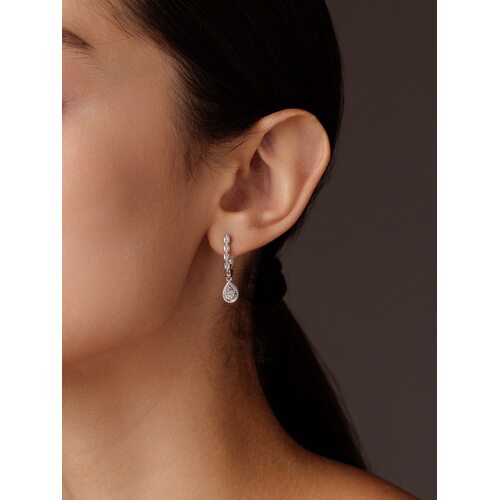 Серьги с бриллиантами из серебра 925 пробы