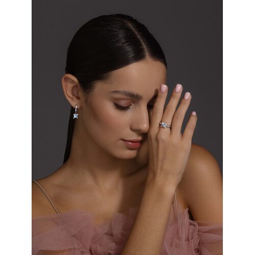 Серьги с топазами и фианитами из серебра 925 пробы