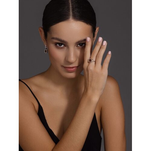 Серьги с янтарем из серебра 925 пробы