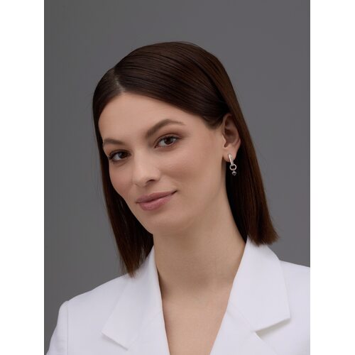 Серьги "Сердца" с бриллиантами и золотой вставкой из серебра 925 пробы