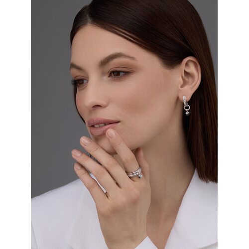 Серьги "Сердца" с бриллиантами и золотой вставкой из серебра 925 пробы