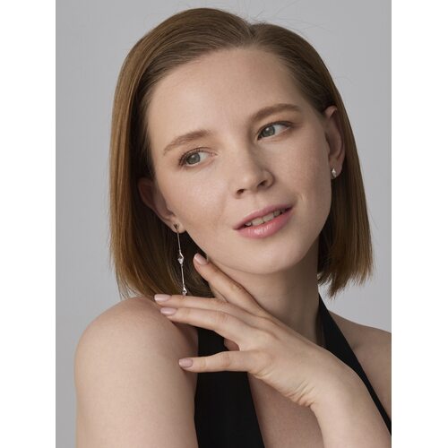 Серьги с фианитами из серебра 925 пробы