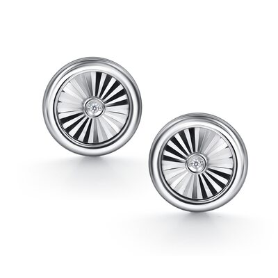 Серьги с бриллиантами из серебра 925 пробы