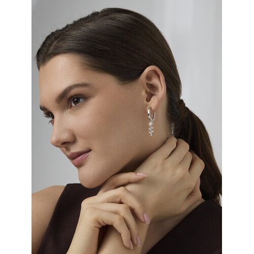 Серьги "Цветы" с фианитами из серебра 925 пробы