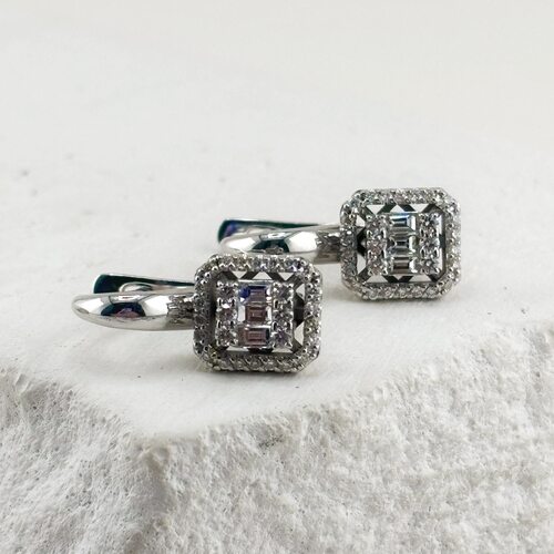 Серьги с бриллиантами из золота 585 пробы