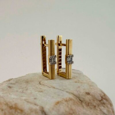 Серьги с бриллиантами из желтого золота 585 пробы