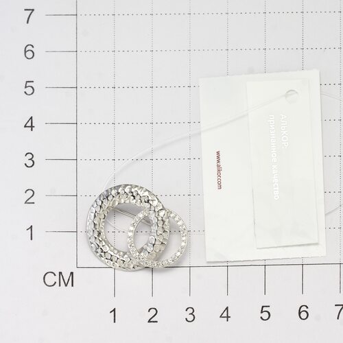 Брошь с фианитами из серебра 925 пробы