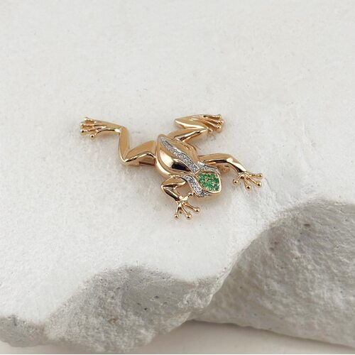 Брошь с изумрудами и бриллиантами из золота 585 пробы