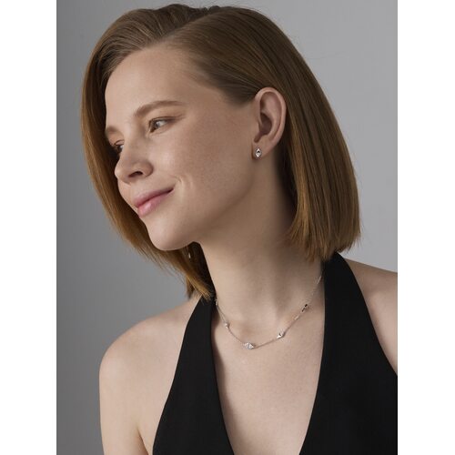 Колье с фианитами из серебра 925 пробы 