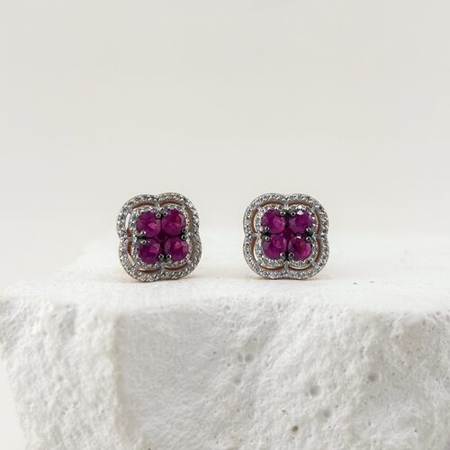 Пусеты "Клевера" с рубинами и бриллиантами из золота 585 пробы