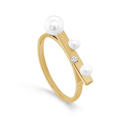 Кольцо с жемчугом и бриллиантами из золота 585 пробы