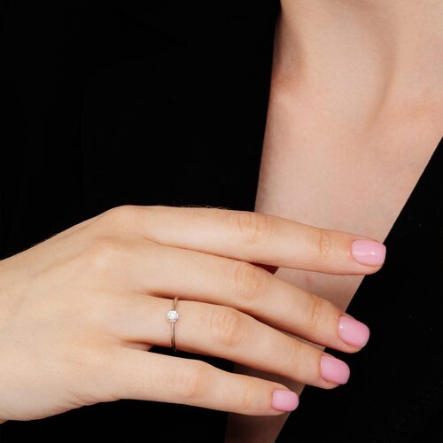 Кольцо с бриллиантом из белого золота 585 пробы