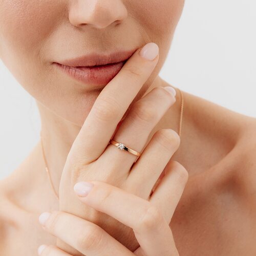 Кольцо с бриллиантом из золота 585 пробы