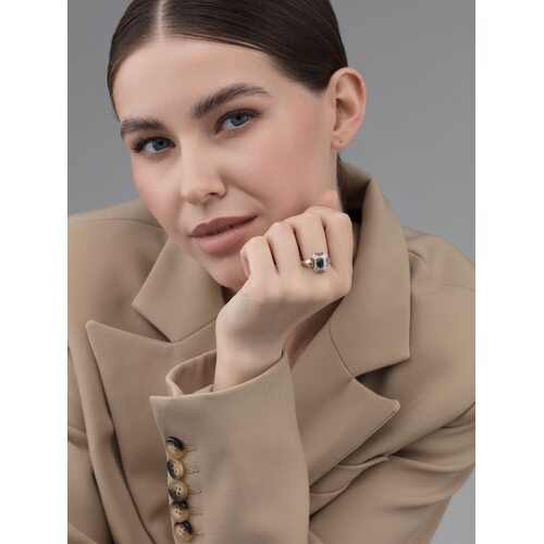 Кольцо с сапфиром и бриллиантами из золота 585 пробы