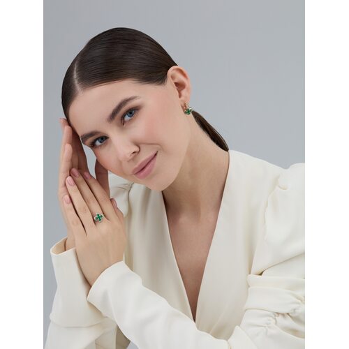 Кольцо "Клевер" с изумрудами  и бриллиантами из золота 585 пробы