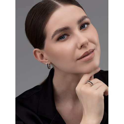 Кольцо с сапфирами и бриллиантами из белого золота 585 пробы