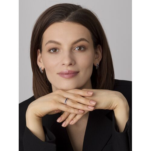 Кольцо с сапфирами и бриллиантами из золота 585 пробы