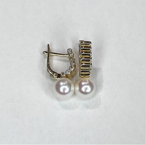 Серьги с жемчугом и фианитами из желтого золота 585 пробы