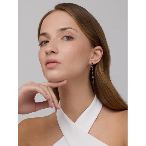 Серьги с сапфирами и бриллиантами из белого золота 585 пробы