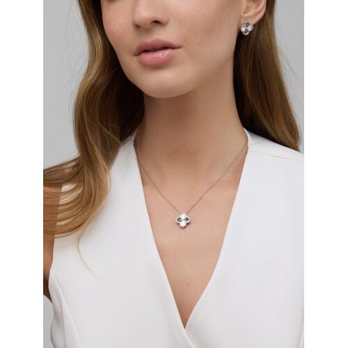 Подвеска с бриллиантами из золота 585 пробы