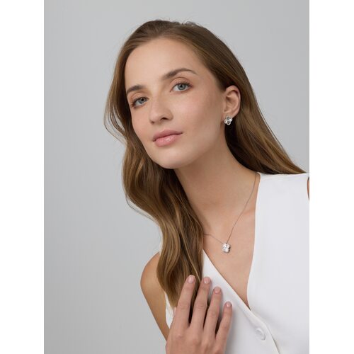 Подвеска с бриллиантами из золота 585 пробы