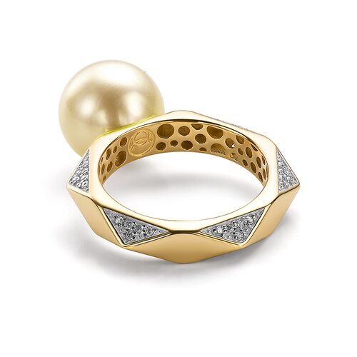 Кольцо с жемчугом и бриллиантами из золота 585 пробы