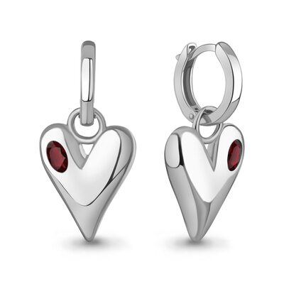 Серьги "Сердца" с гранатами из серебра 925 пробы