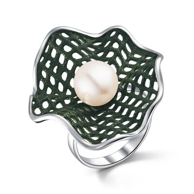 Кольцо с жемчугом и эмалью из серебра 925 пробы