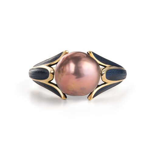 Кольцо с жемчугом и эмалью из серебра 925 пробы с позолотой