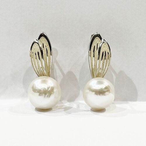 Серьги с жемчугом и эмалью из серебра 925 пробы с позолотой