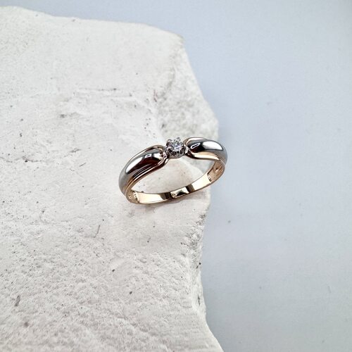 Кольцо с бриллиантом из золота 585 пробы