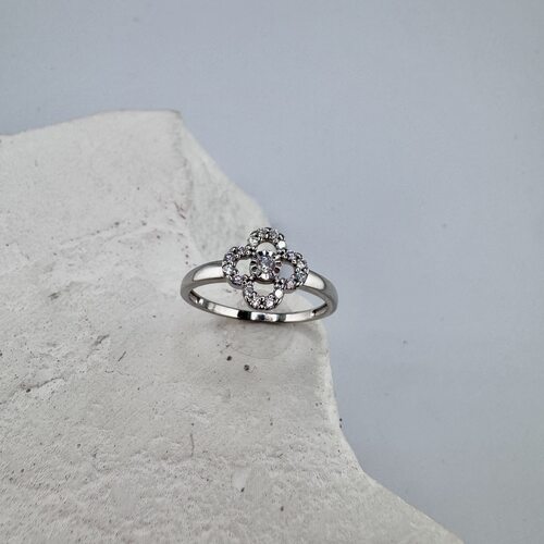 Кольцо "Клевер" с бриллиантами из белого золота 585 пробы 