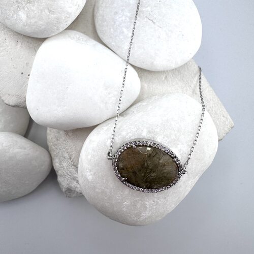 Браслет с кварцем и фианитами из серебра 925 пробы