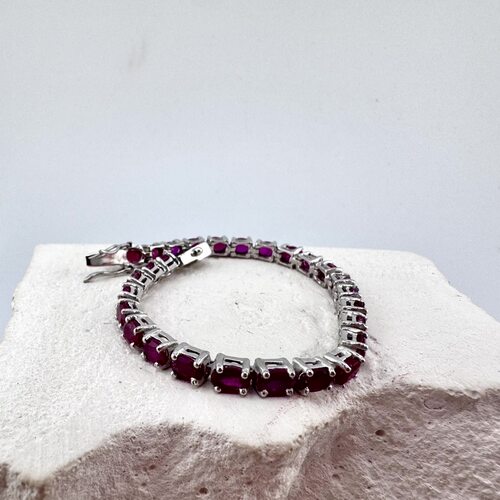 Браслет с рубинами из серебра 925 пробы
