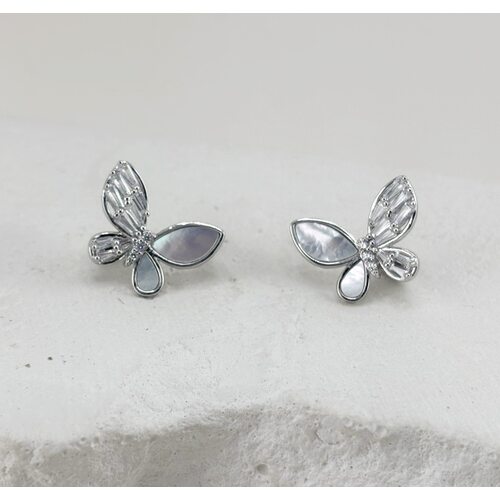 Серьги "Бабочки" с перламутром и фианитами из серебра 925 пробы