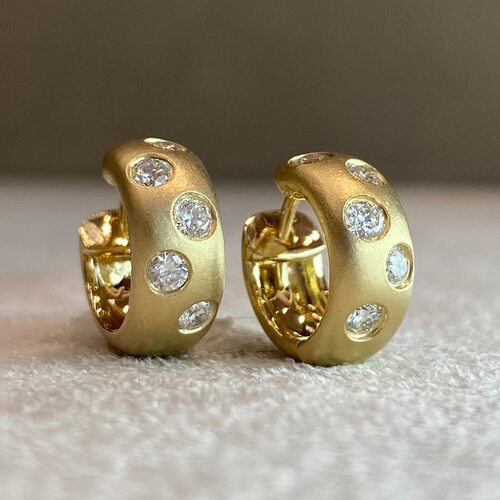Серьги с бриллиантами из желтого золота 585 пробы