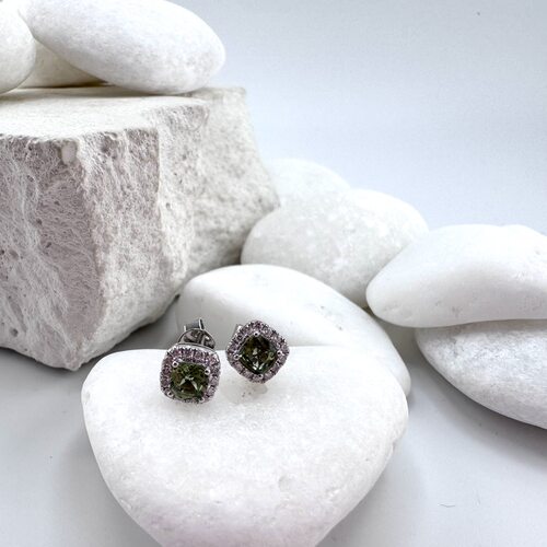 Серьги с сапфирами и бриллиантами из белого золота 585 пробы