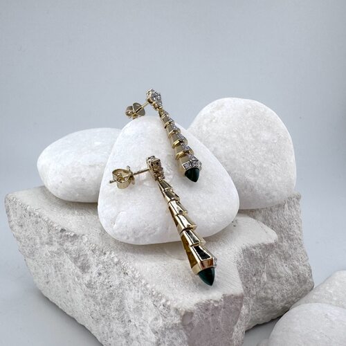 Серьги с бриллиантами и малахитом из золота 585 пробы