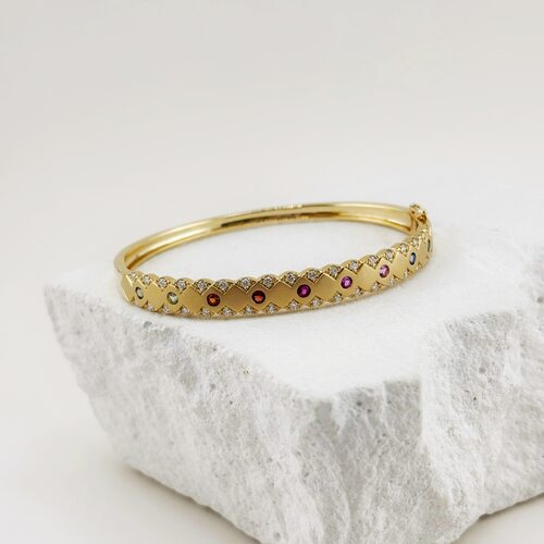 Браслет с сапфирами и бриллиантами из желтого золота 585 пробы