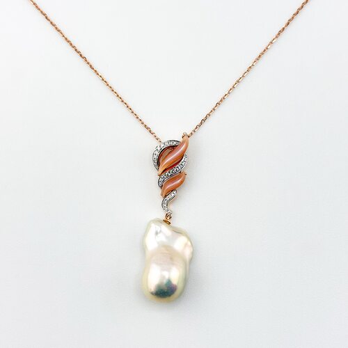 Колье с барочным жемчугом, перламутром и бриллиантами из золота 585 пробы