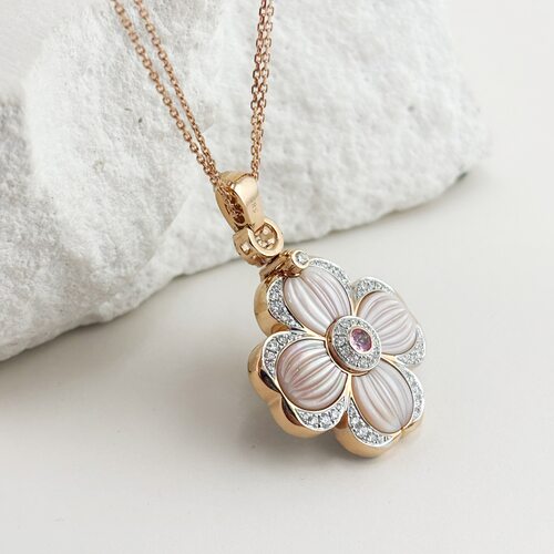 Колье "Цветок" с бриллиантами, перламутром и сапфирами из золота 585 пробы